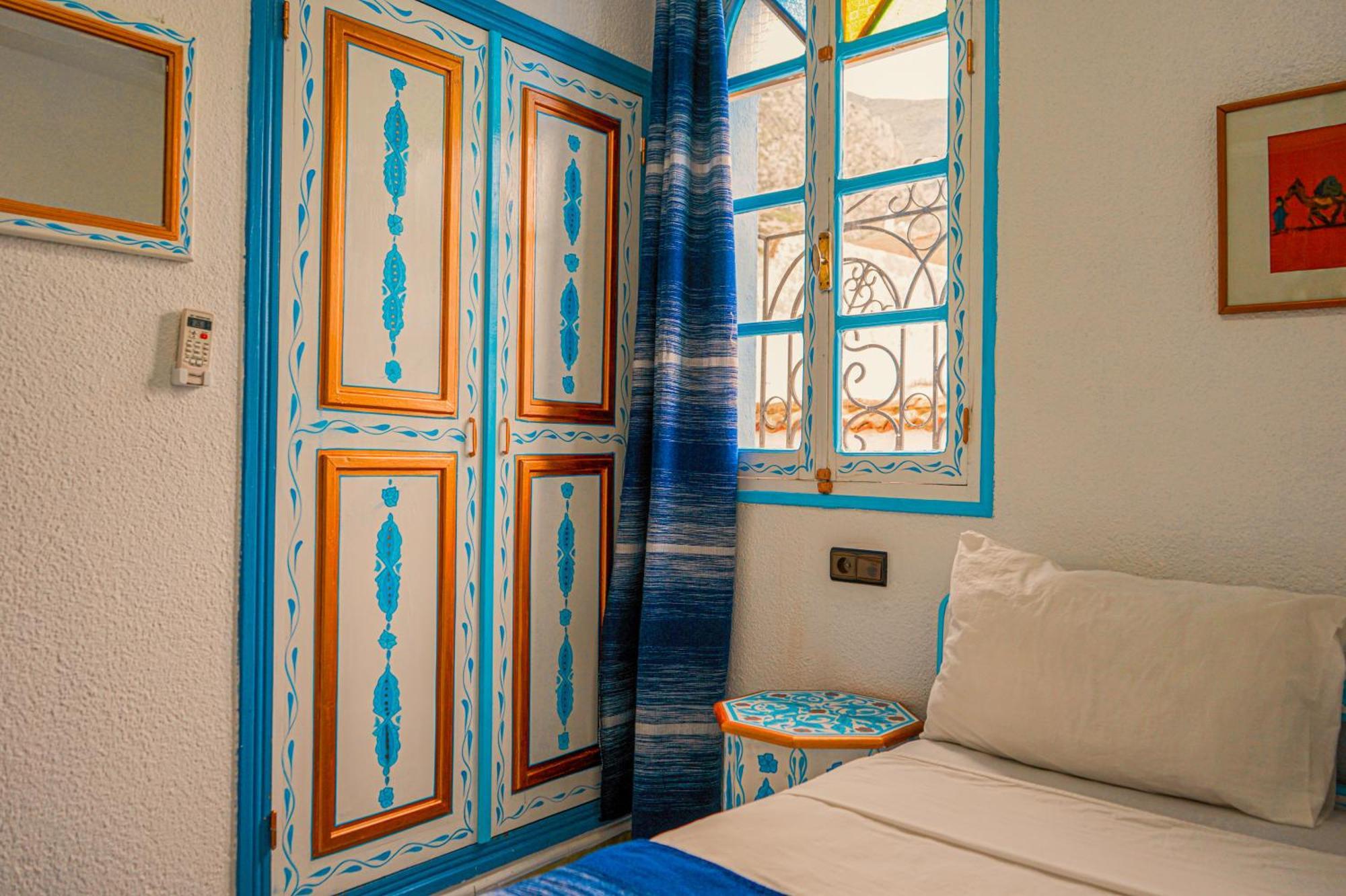 Hotel Marrakech Chefchaouen Exterior photo