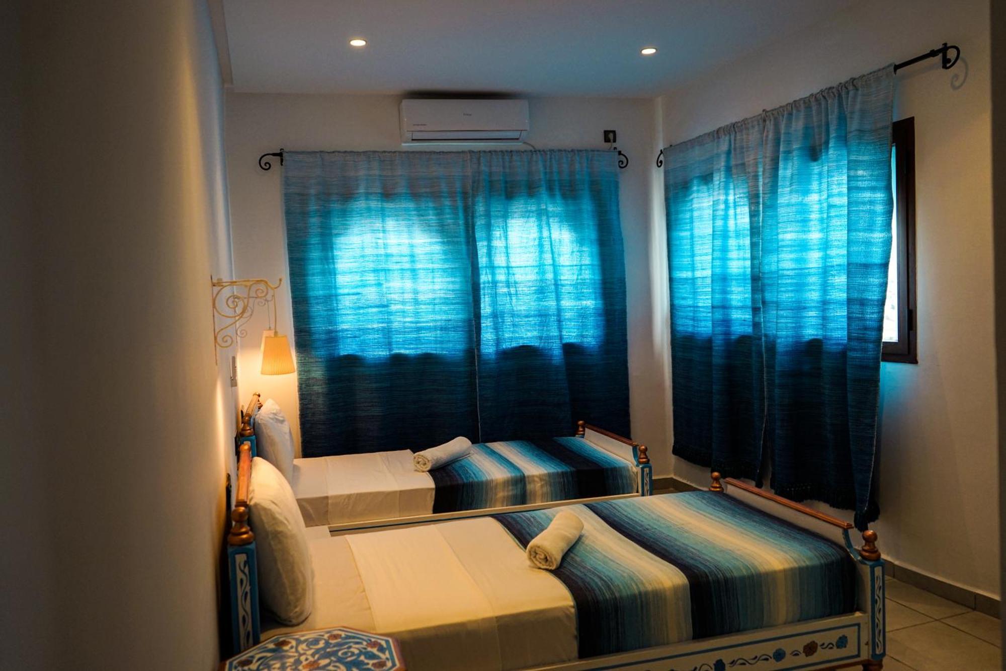Hotel Marrakech Chefchaouen Exterior photo