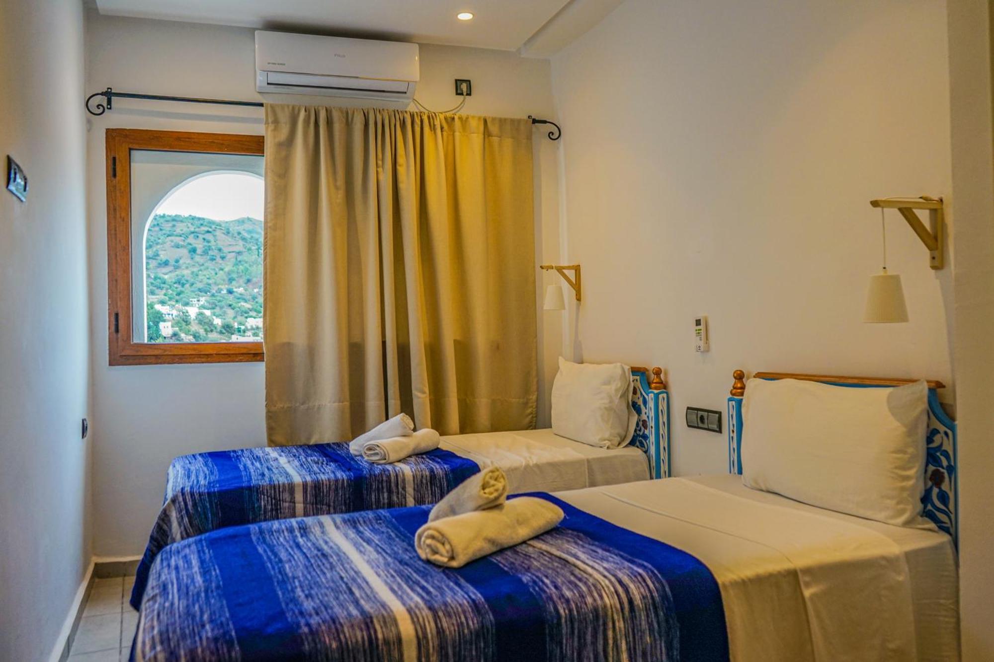 Hotel Marrakech Chefchaouen Exterior photo