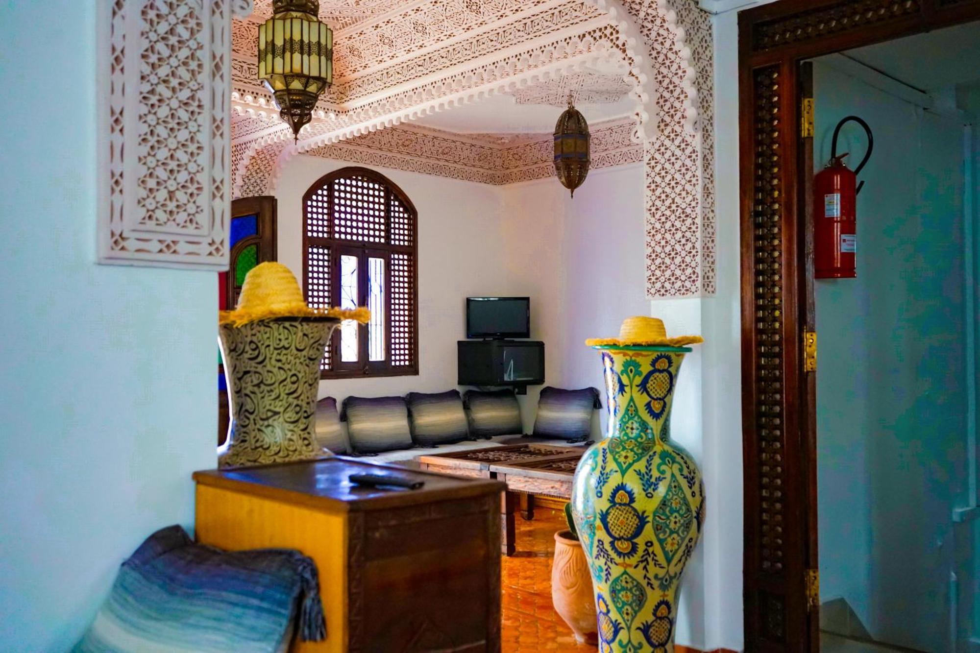 Hotel Marrakech Chefchaouen Exterior photo