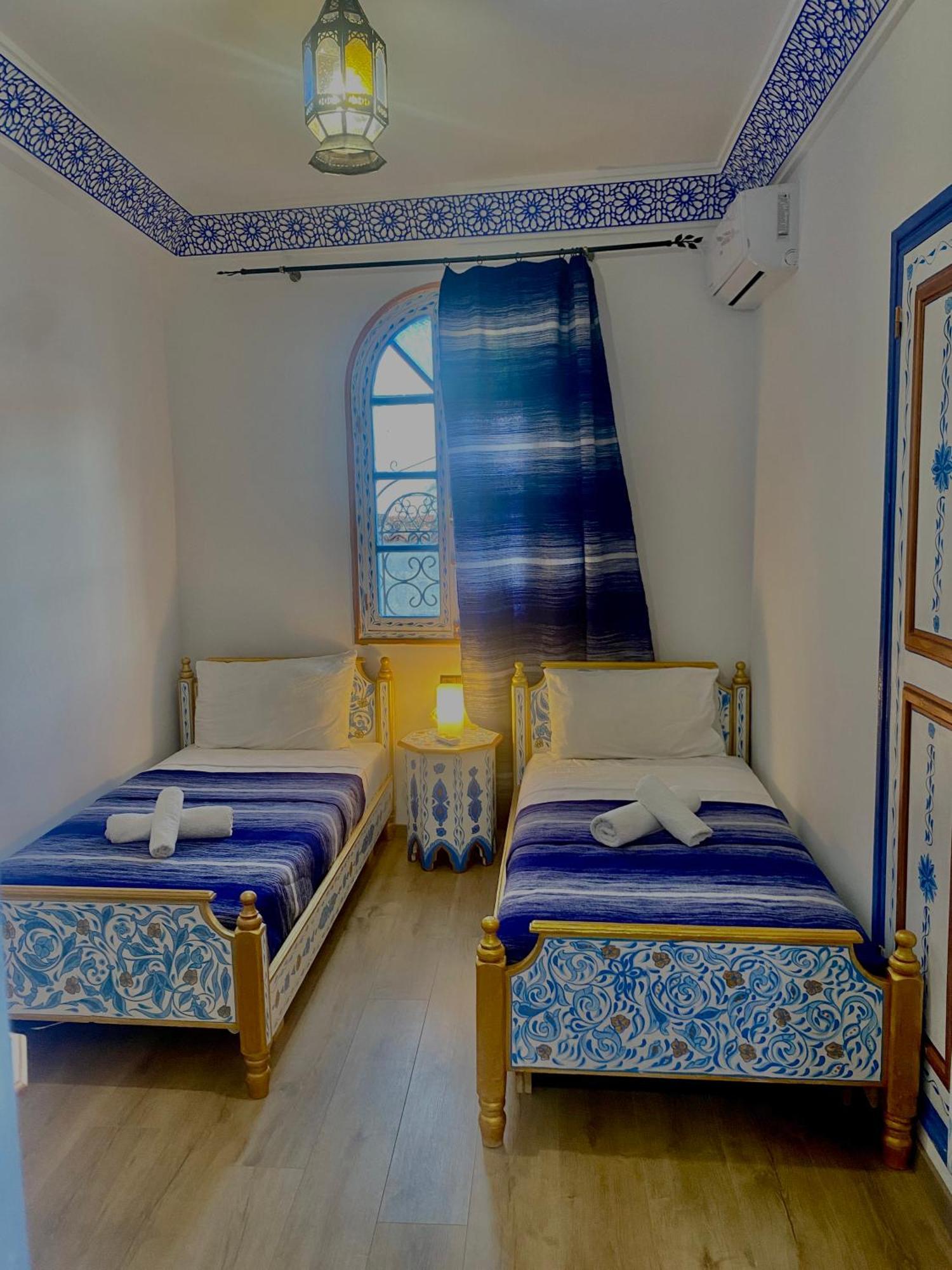 Hotel Marrakech Chefchaouen Exterior photo