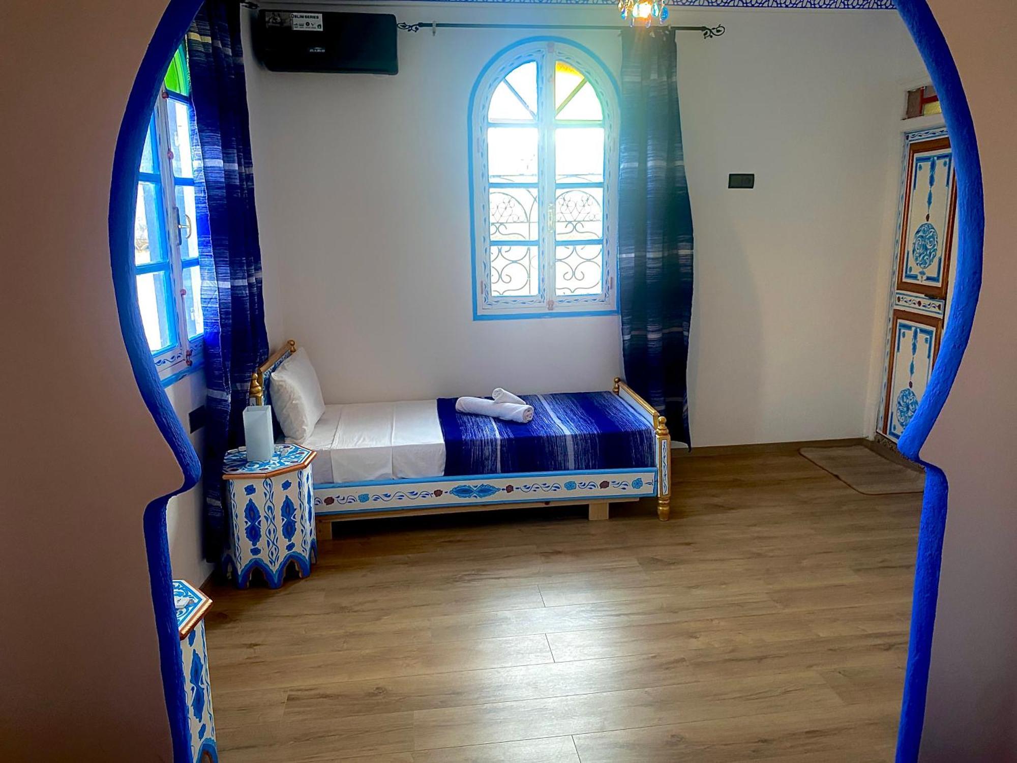 Hotel Marrakech Chefchaouen Exterior photo